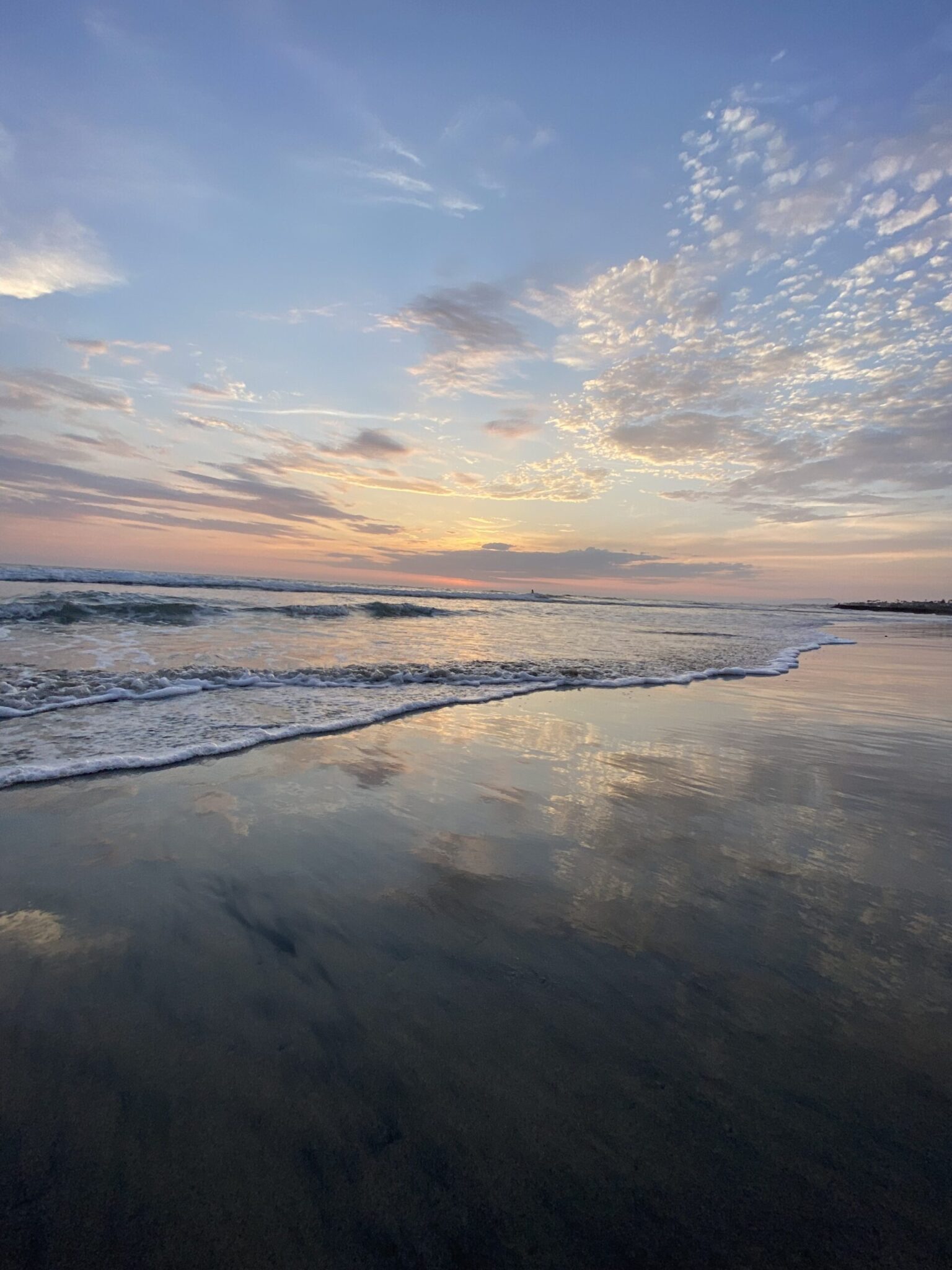 THE MAGIC OF A SIMPLE BEACH GATHERING